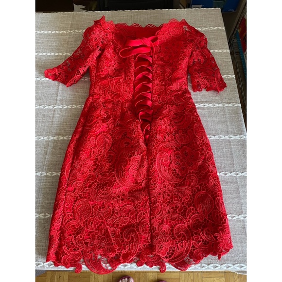 Red medium sleeves lace Cocktail Dress - Picture 4 of 8